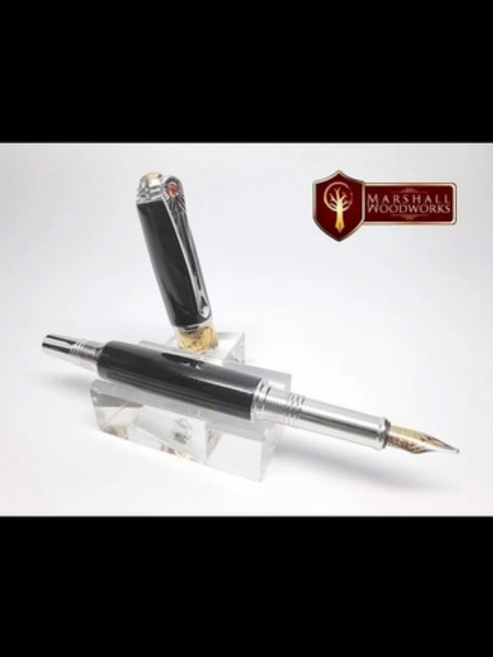 Art Deco fountain pen Black & Gold